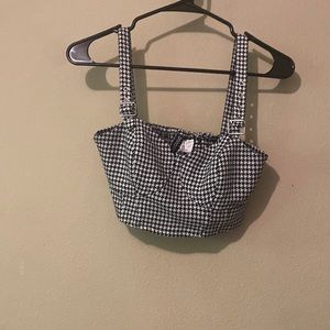 Black and white H&M checkered crop top